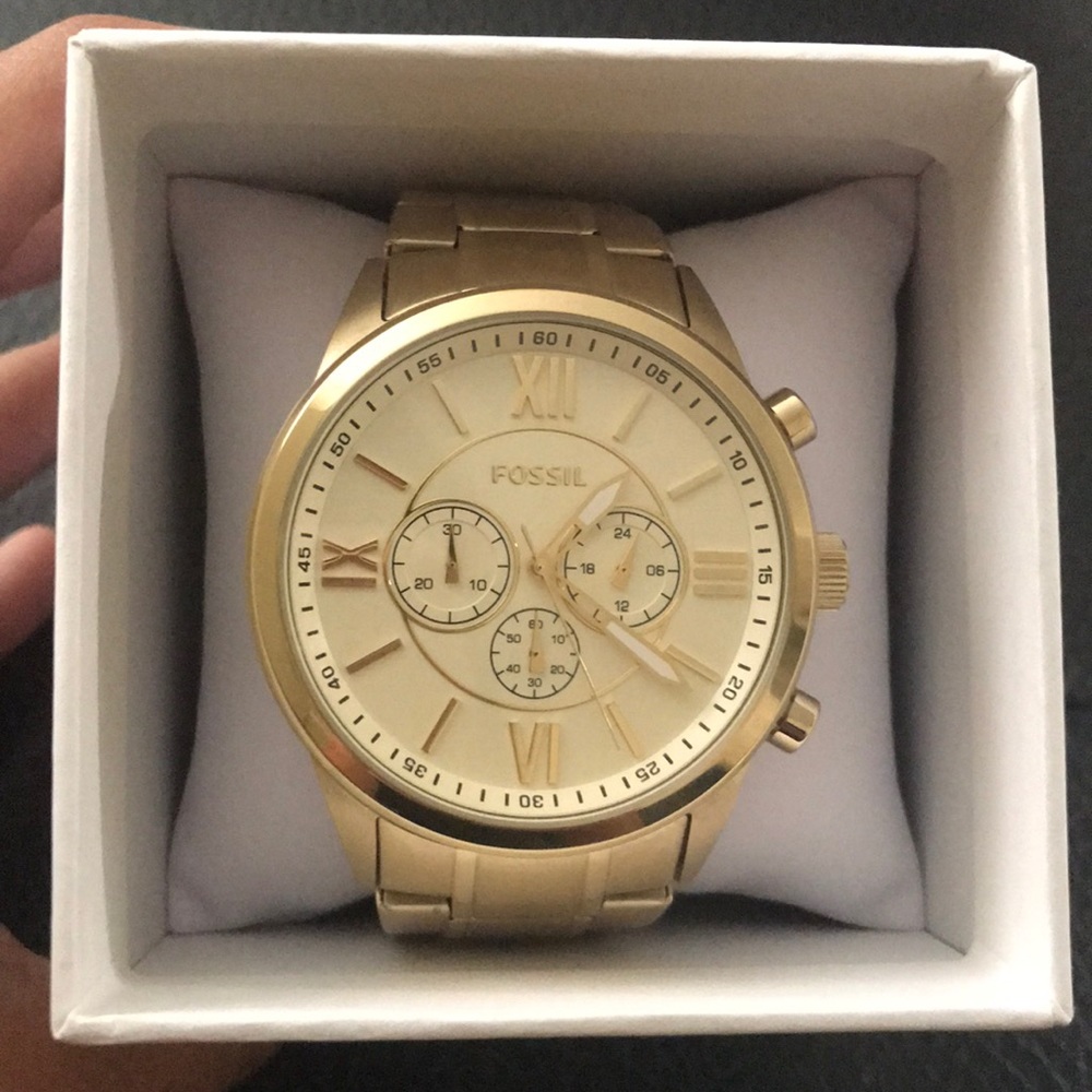 EUC gold fossil watch